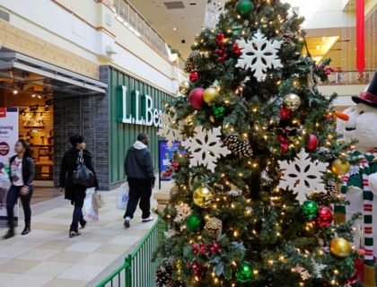 Who’s Open and Who’s Closed: Christmas Eve & Christmas Day